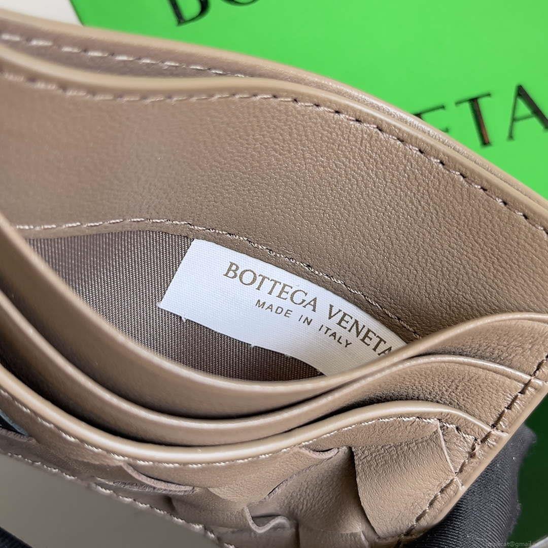 Bottega Veneta BV 743209 Intrecciato Credit Card Case bv70011
