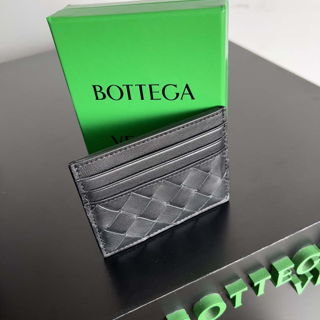 Bottega Veneta BV 743209 Intrecciato Credit Card Case bv70019