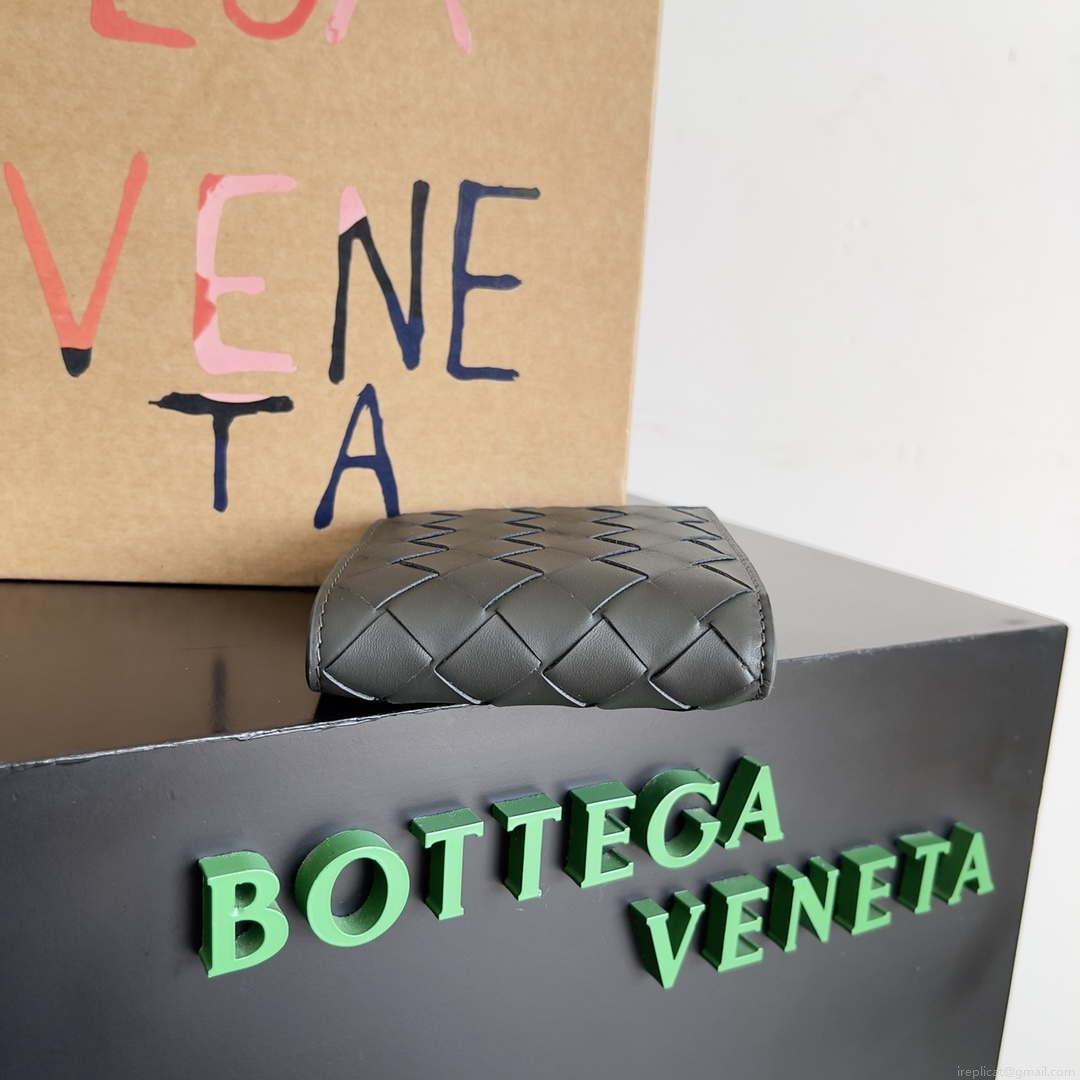 Bottega Veneta BV 743211 Intrecciato Bi-Fold Wallet BV70055