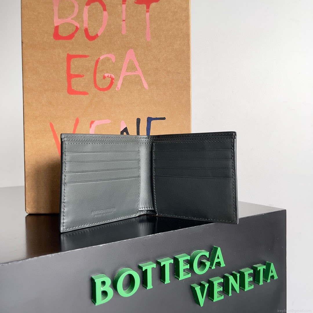 Bottega Veneta BV 743211 Intrecciato Bi-Fold Wallet BV70059