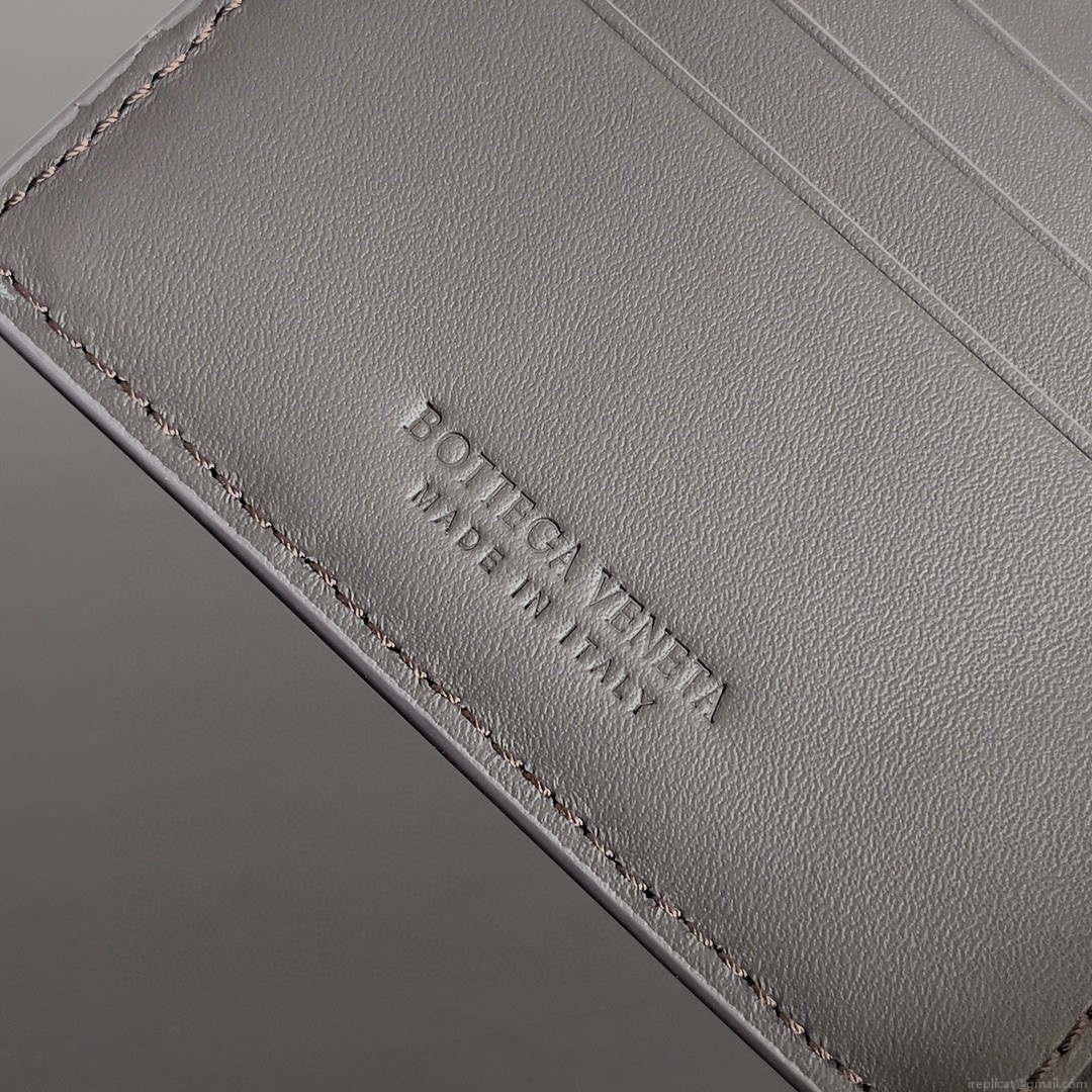 Bottega Veneta BV 743211 Intrecciato Bi-Fold Wallet BV70064