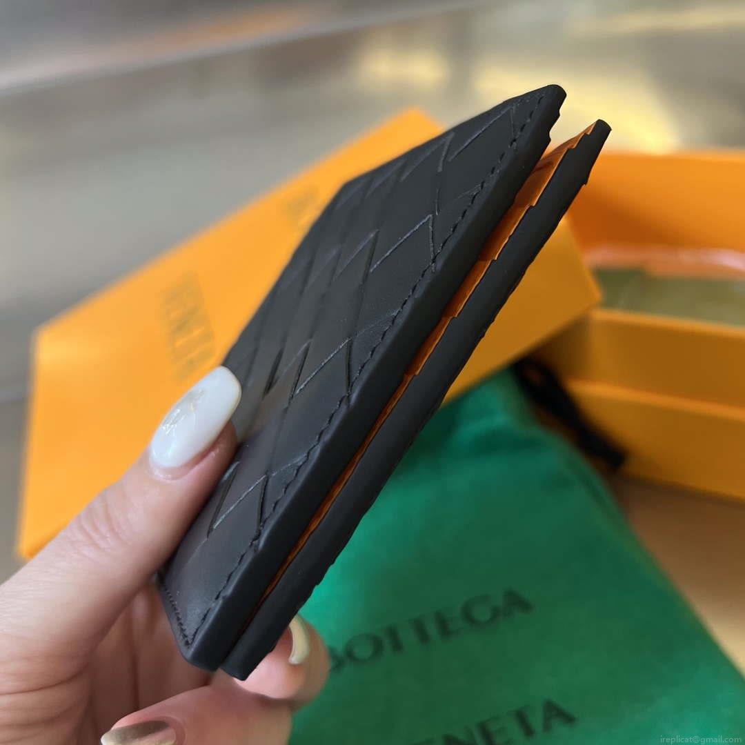 Bottega Veneta BV 743211 Intrecciato Bi-Fold Wallet BV70068