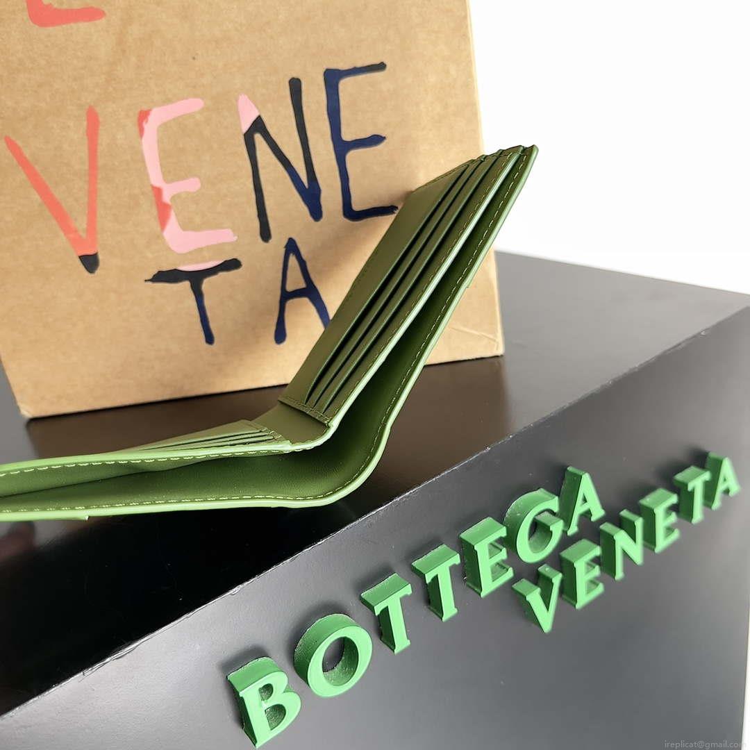 Bottega Veneta BV 740261 Bi-Fold Wallet With Coin Purse BV70078