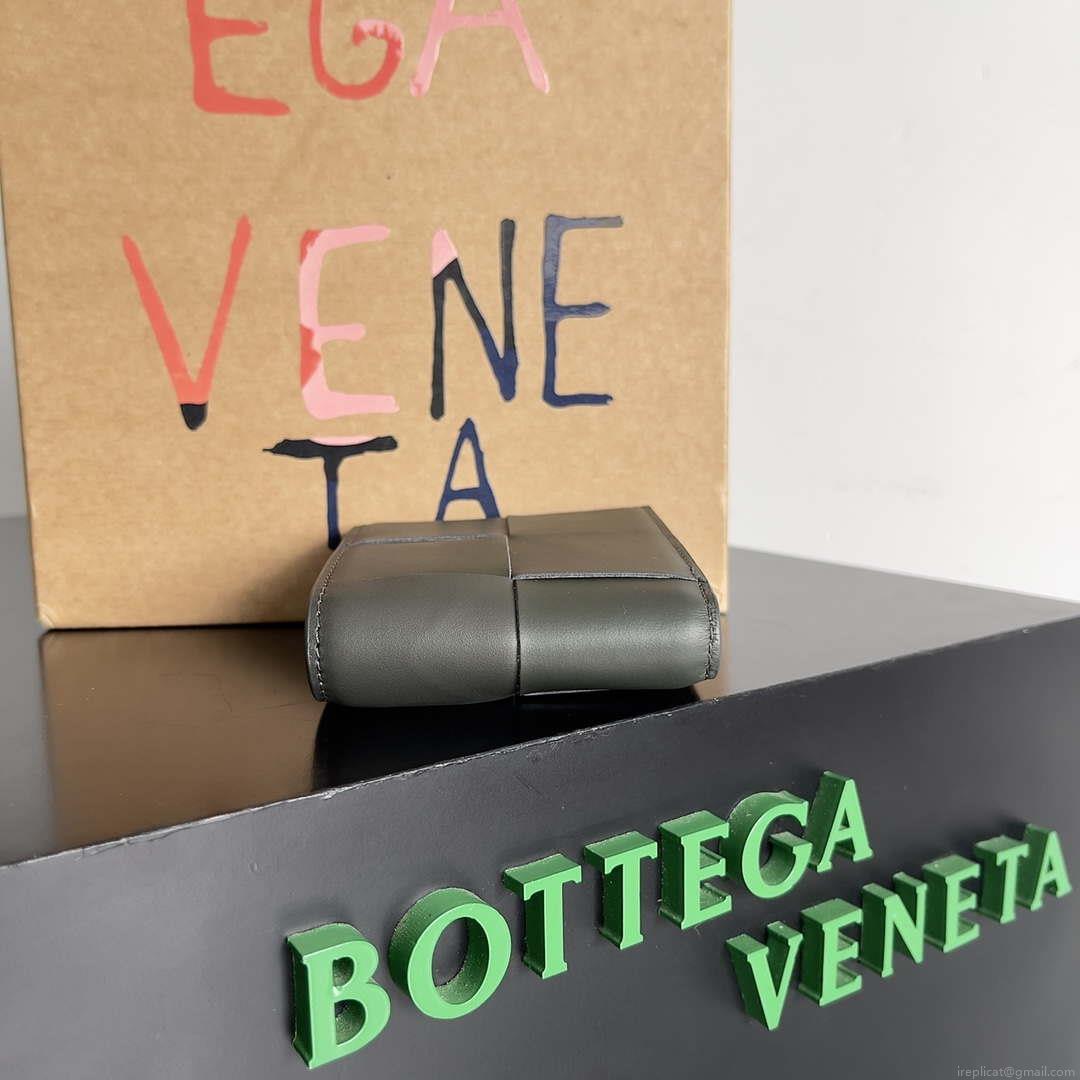 Bottega Veneta BV 740261 Bi-Fold Wallet With Coin Purse BV70079