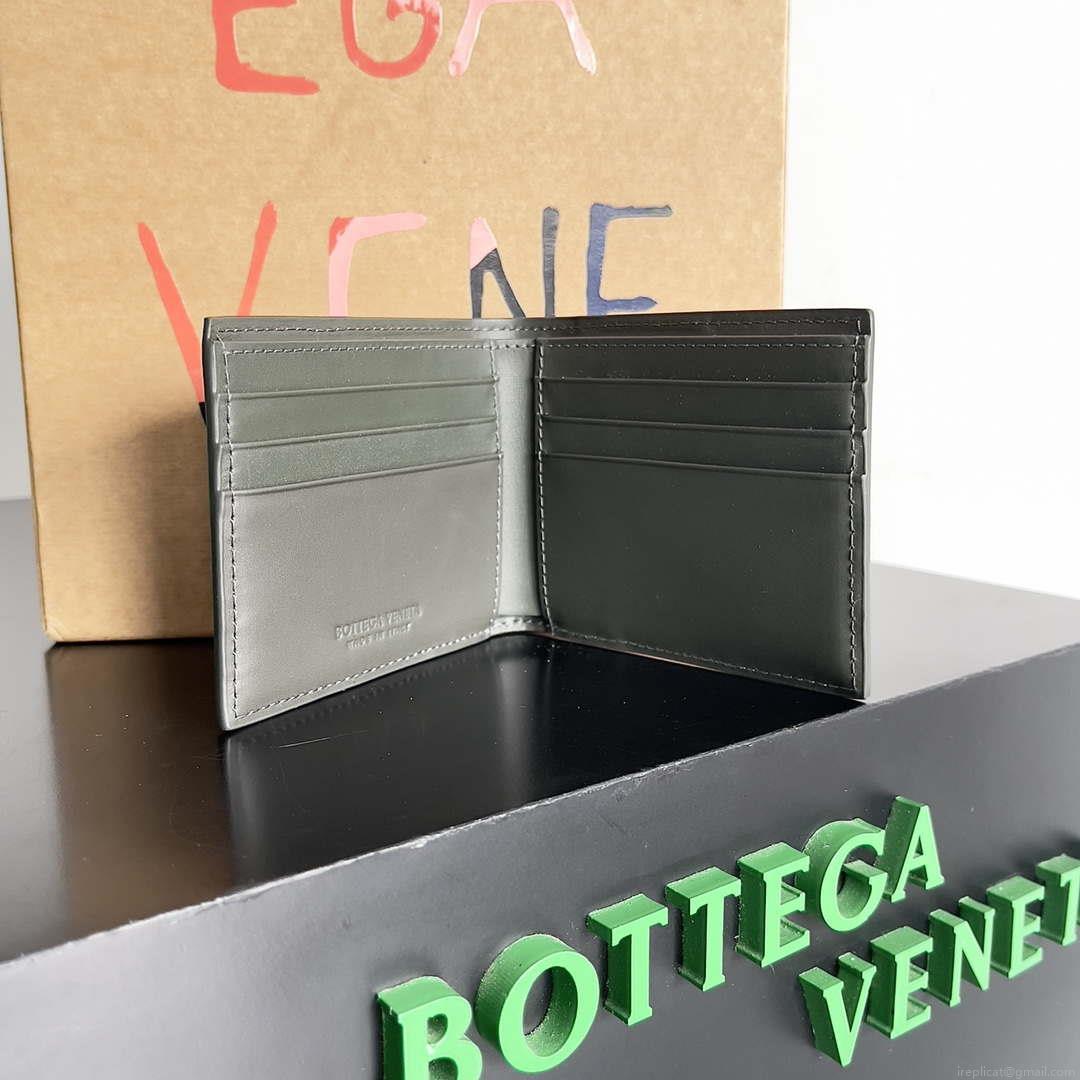 Bottega Veneta BV 740261 Bi-Fold Wallet With Coin Purse BV70079