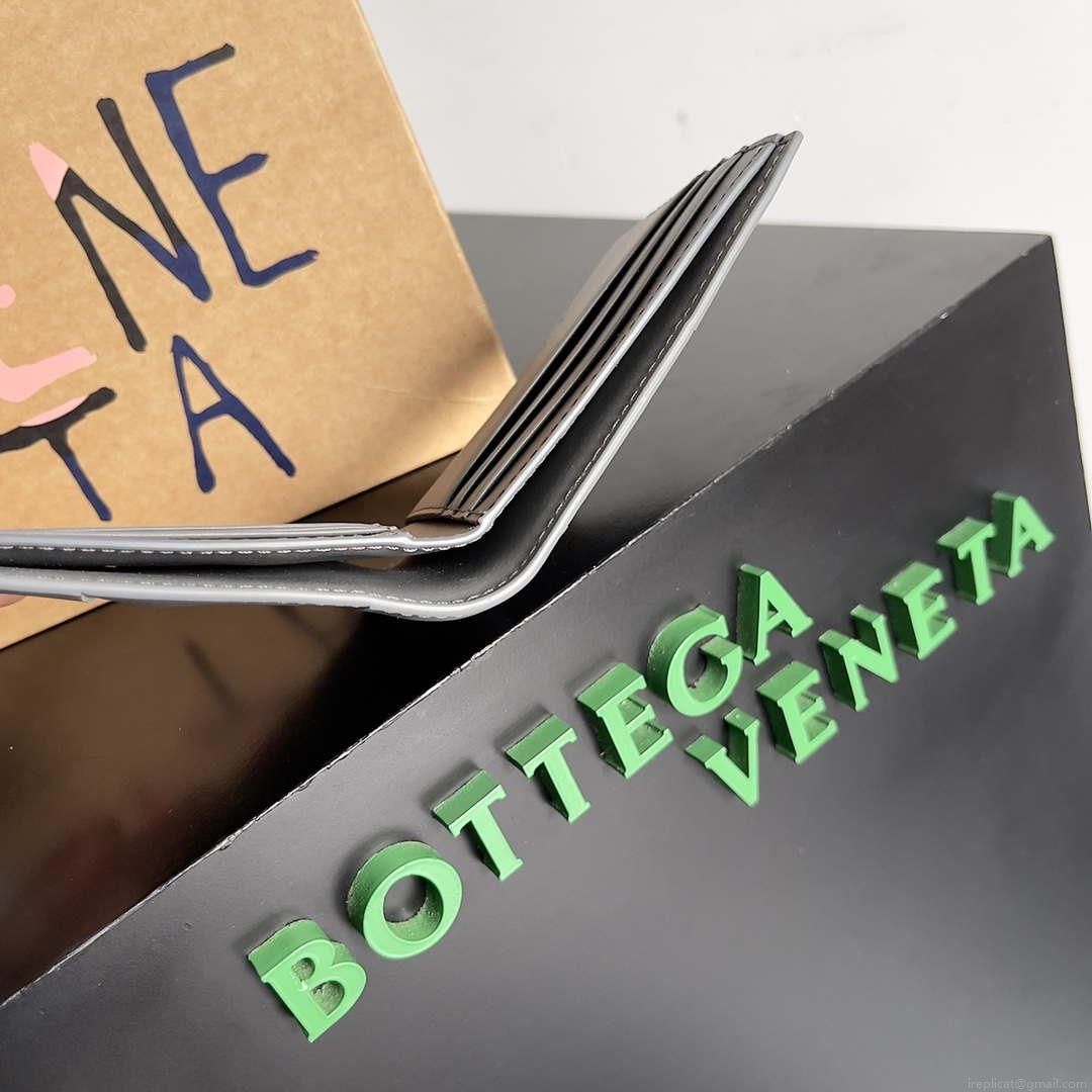 Bottega Veneta BV 740261 Bi-Fold Wallet With Coin Purse BV70080