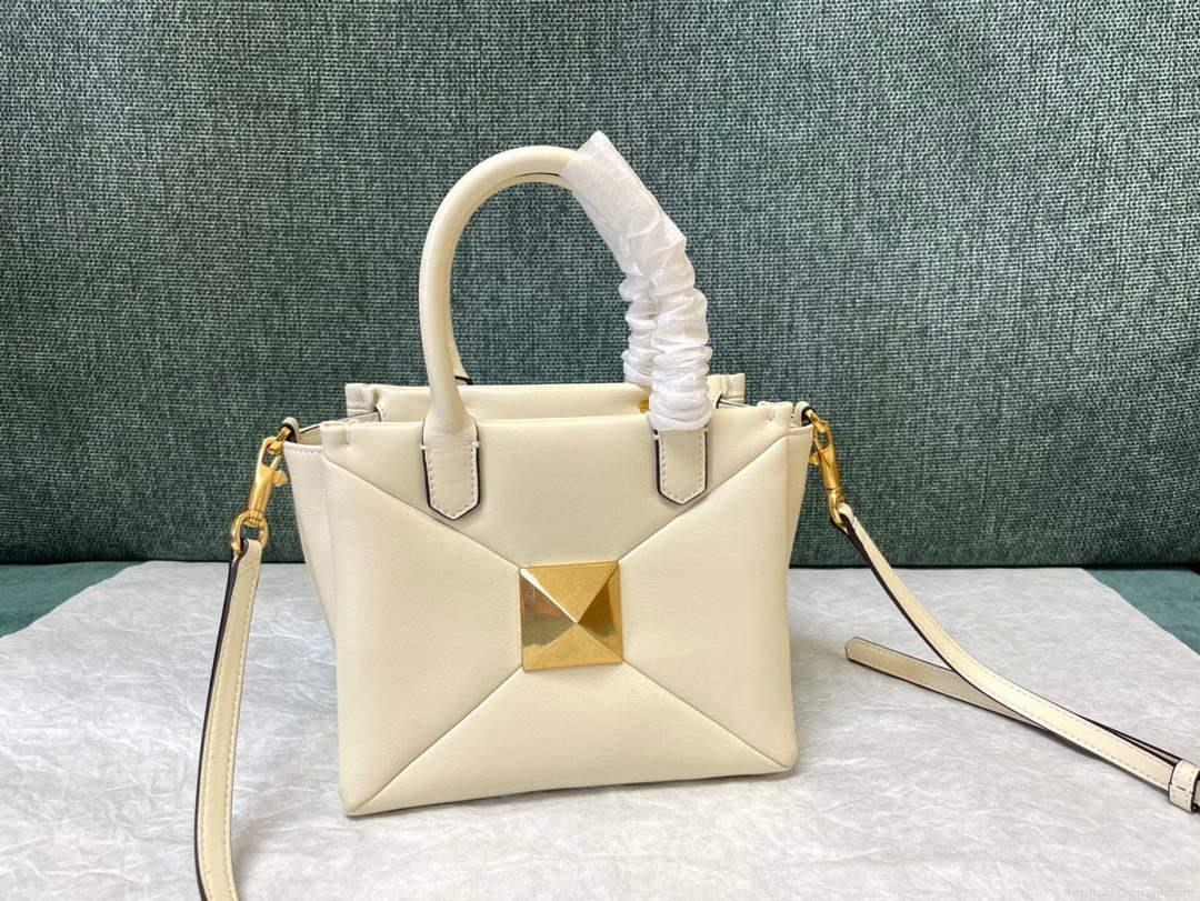 Valentino Small One Stud Nappa Handbag in lambskin V1186 Beige