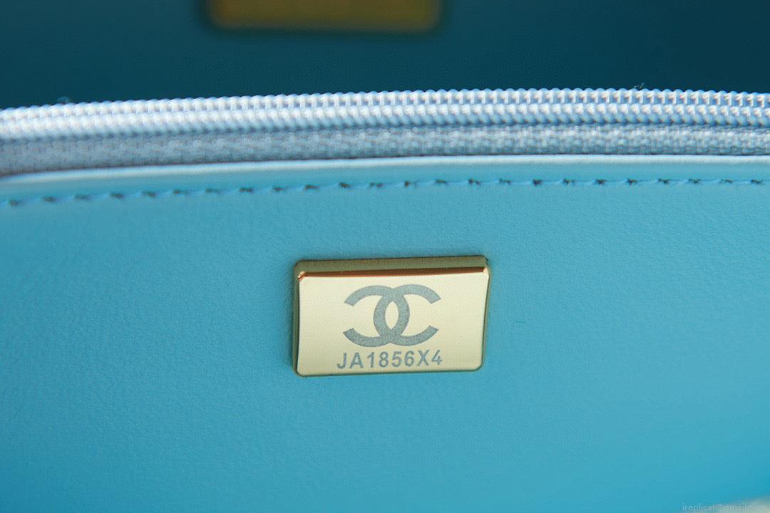 Chanel Small Vanity Case Lambskin gold-tone metal AS3066 Blue