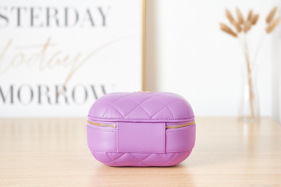Chanel Small Vanity Case Lambskin gold-tone metal AS3066 Purple