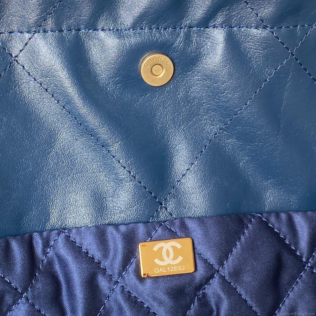 Chanel 22 Handbag AS3261 Shiny Calfskin Gold-Tone Metal Navy Blue