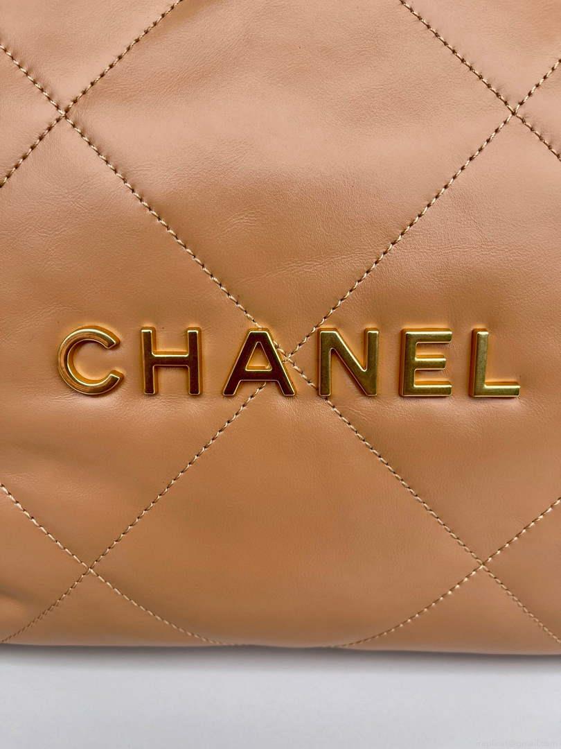 Chanel 22 Handbag AS3261 Shiny Calfskin Gold-Tone Metal Camel