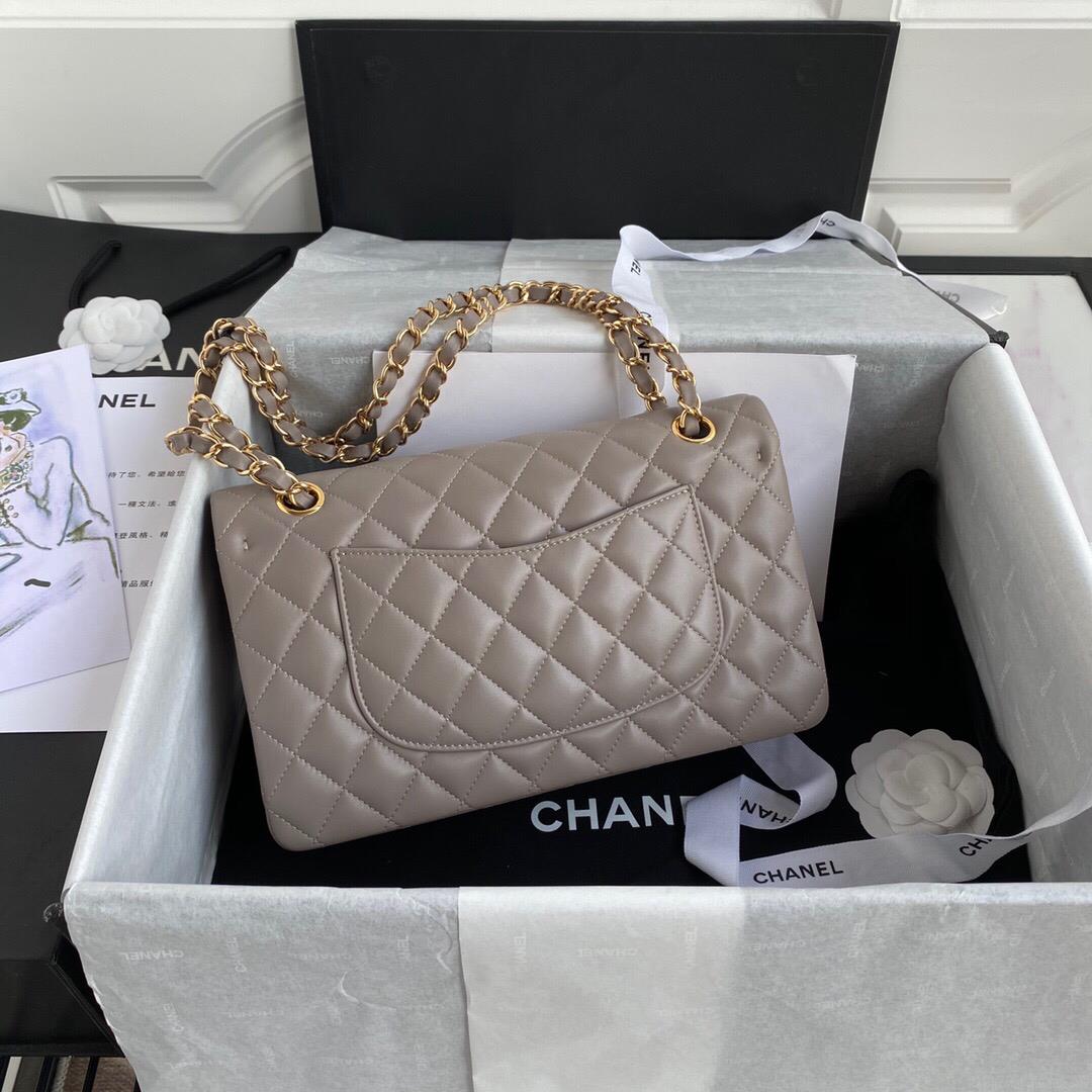 Chanel A01112 CF Quilted Classic Flap Bag in Grainy Lambskin Gray