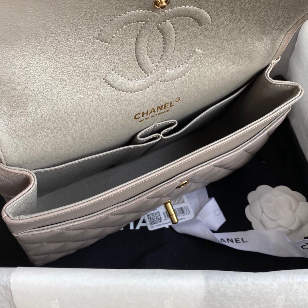 Chanel A01112 CF Quilted Classic Flap Bag in Grainy Lambskin Gray