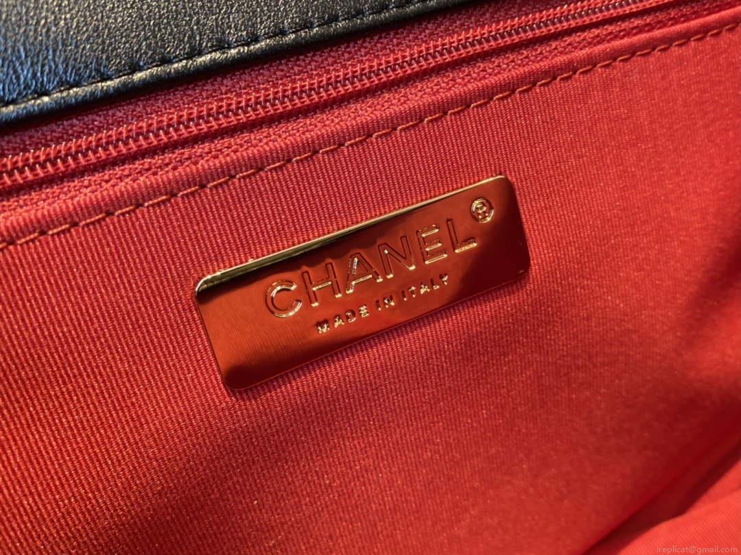 Chanel AS0970 Flap Bag Lambskin Leather 23cm Black