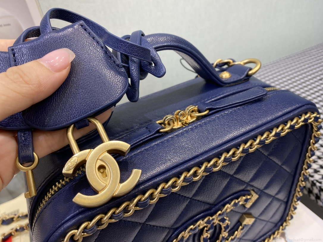 Chanel CC Filigree Vanity Case Bag Grained Calfskin A93343 Navy Blue