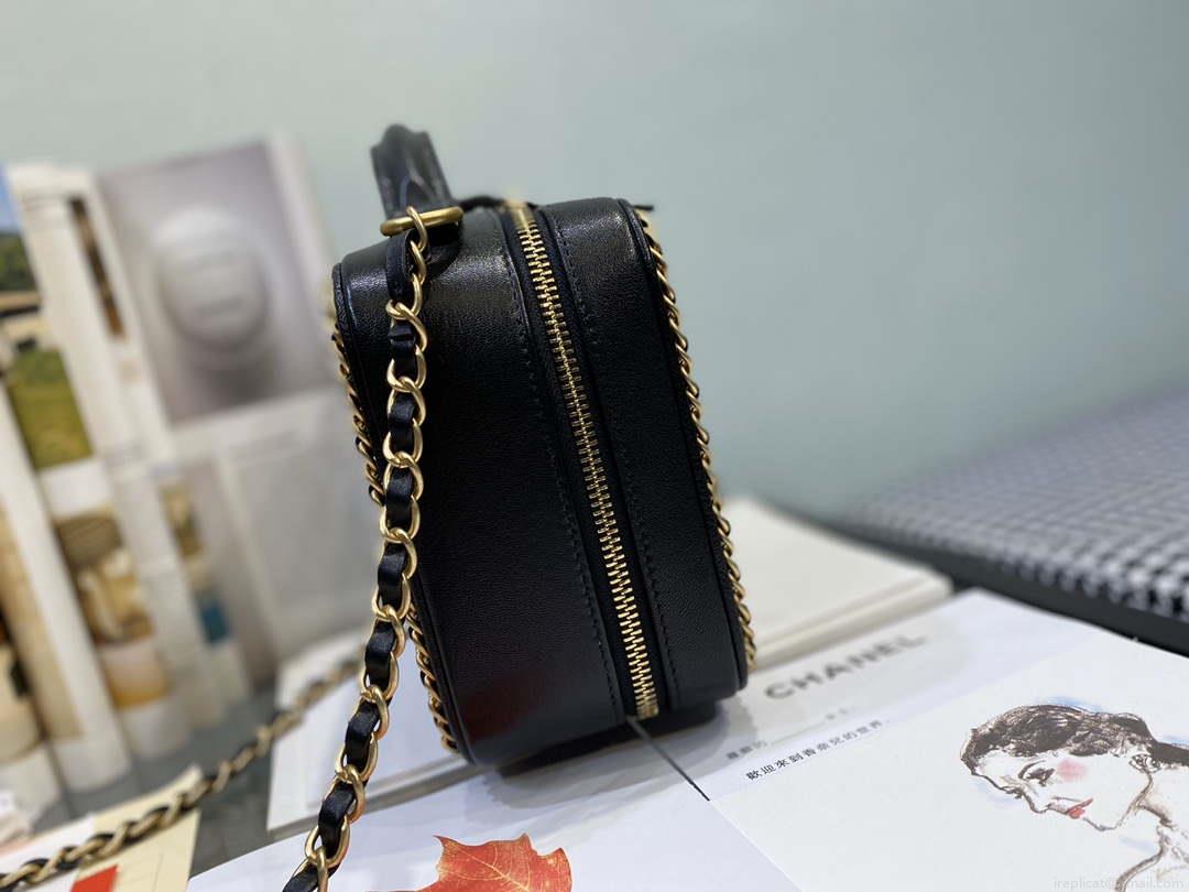 Chanel CC Filigree Vanity Case Bag Grained Calfskin A93343 Black Gold