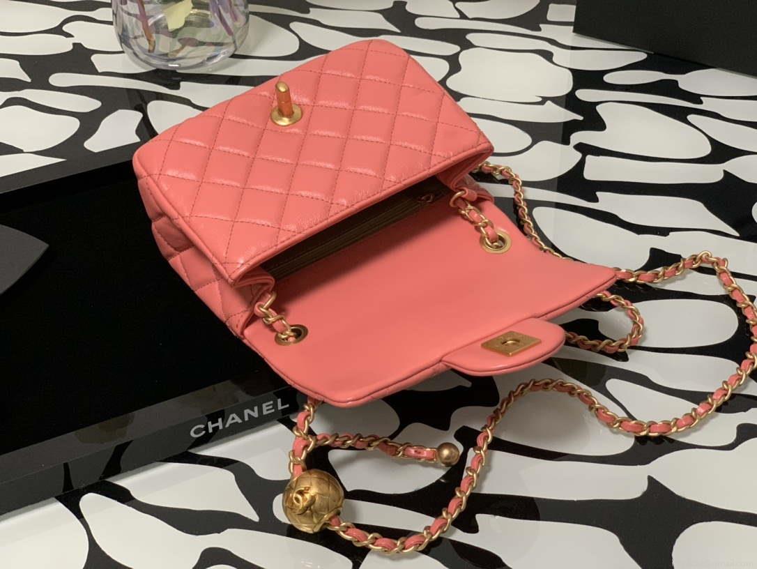 Chanel As1786 Flap Bag NA106 Shoulder Handbag B02916 Lambskin Red