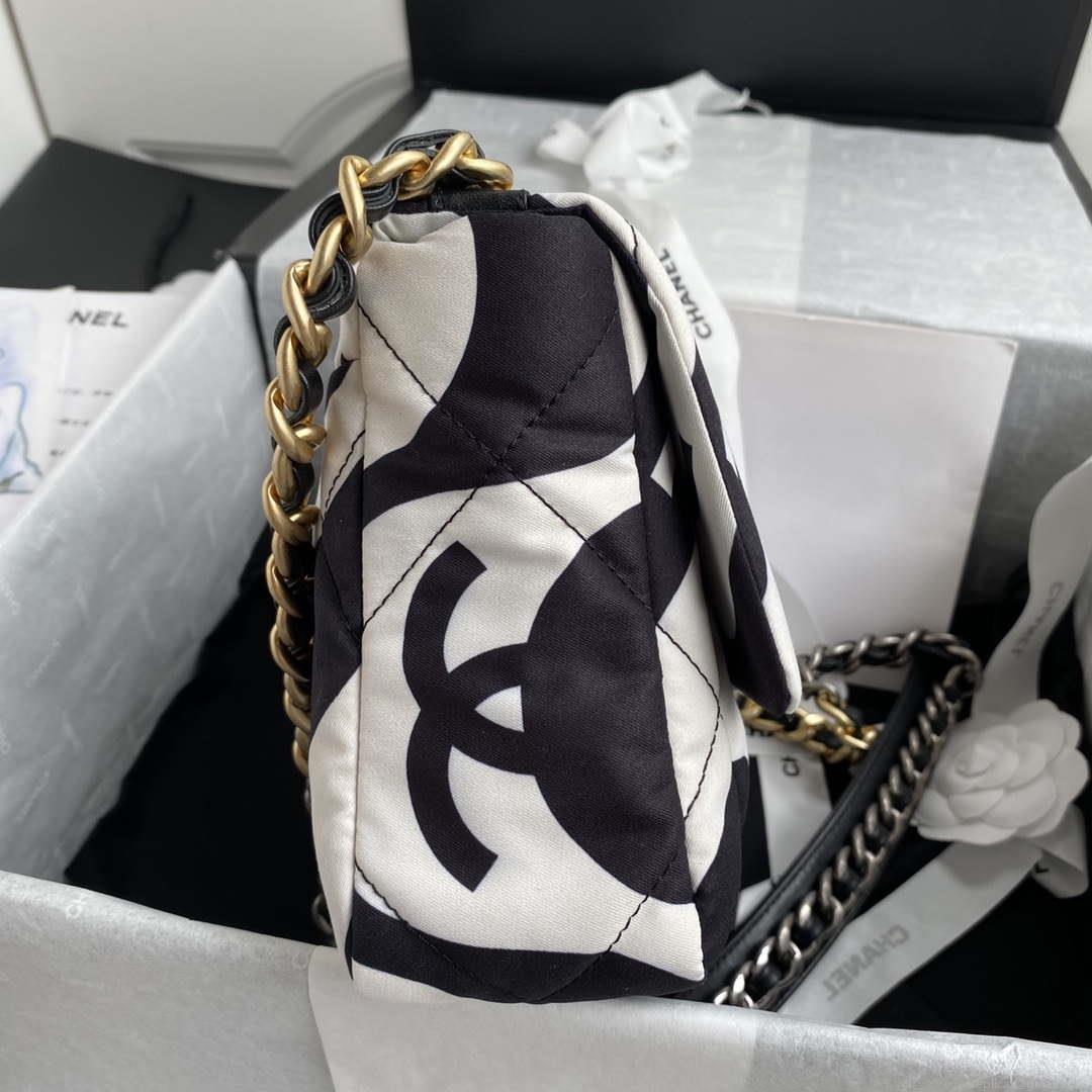 Chanel AS1160 Chanel 19 Flap B02511 N6512 Bag Tweed White and Black