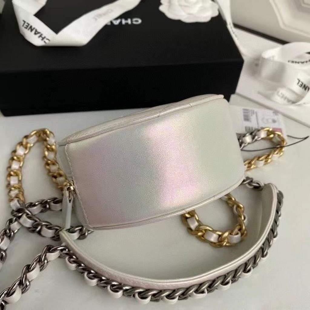 Chanel AP0945 chanel 19 clutch with chain Lambskin Beige