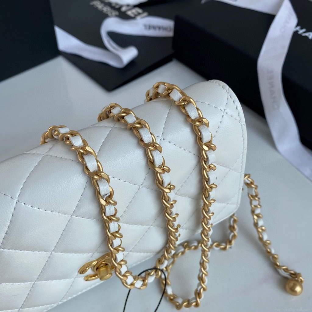Chanel Wallet on Chain Lambskin AP1450 White