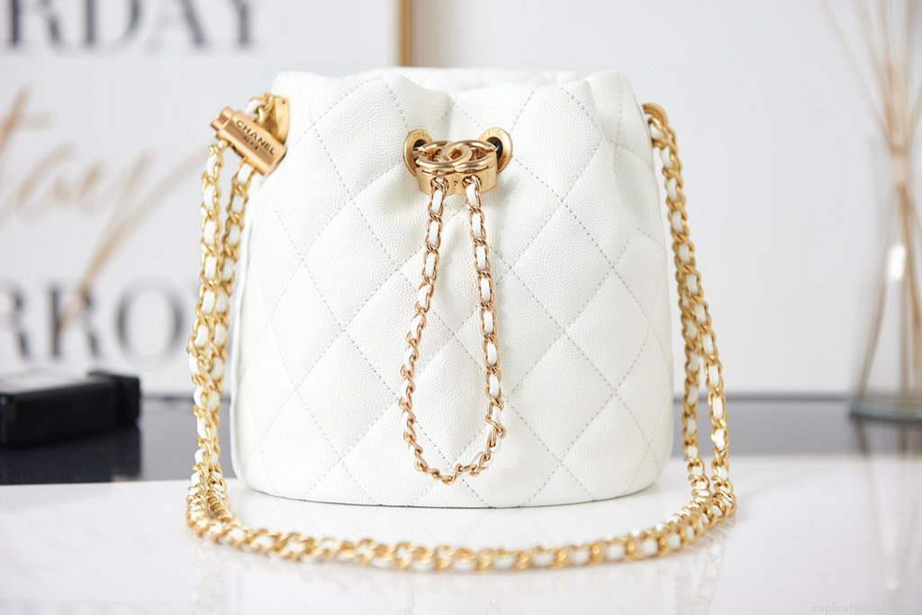 Chanel AS2859 Bucket Bag Shoulder Bag Shiny Grained Calfskin White
