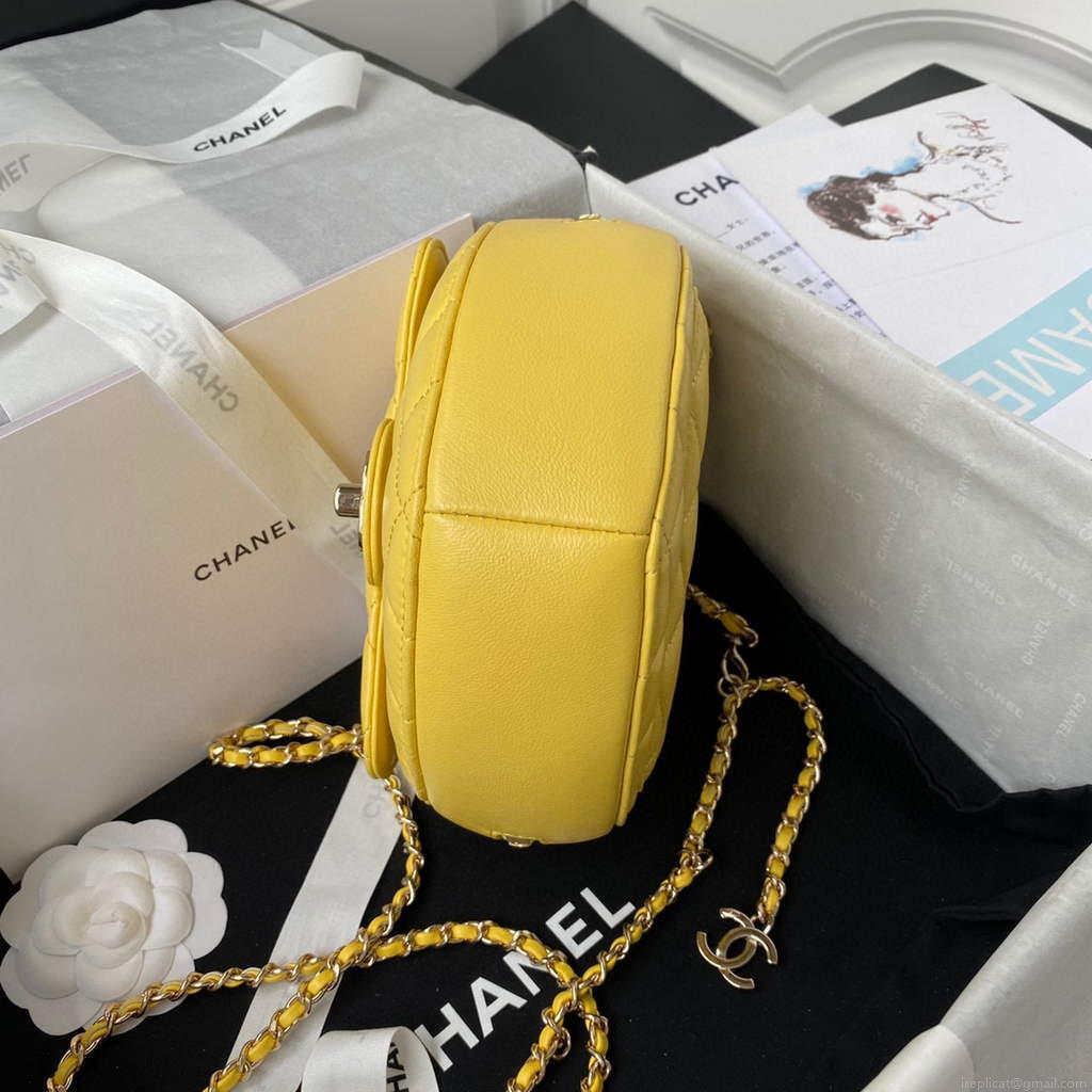 Chanel AS2927 heart clutch with chain Bag AP2784 Yellow