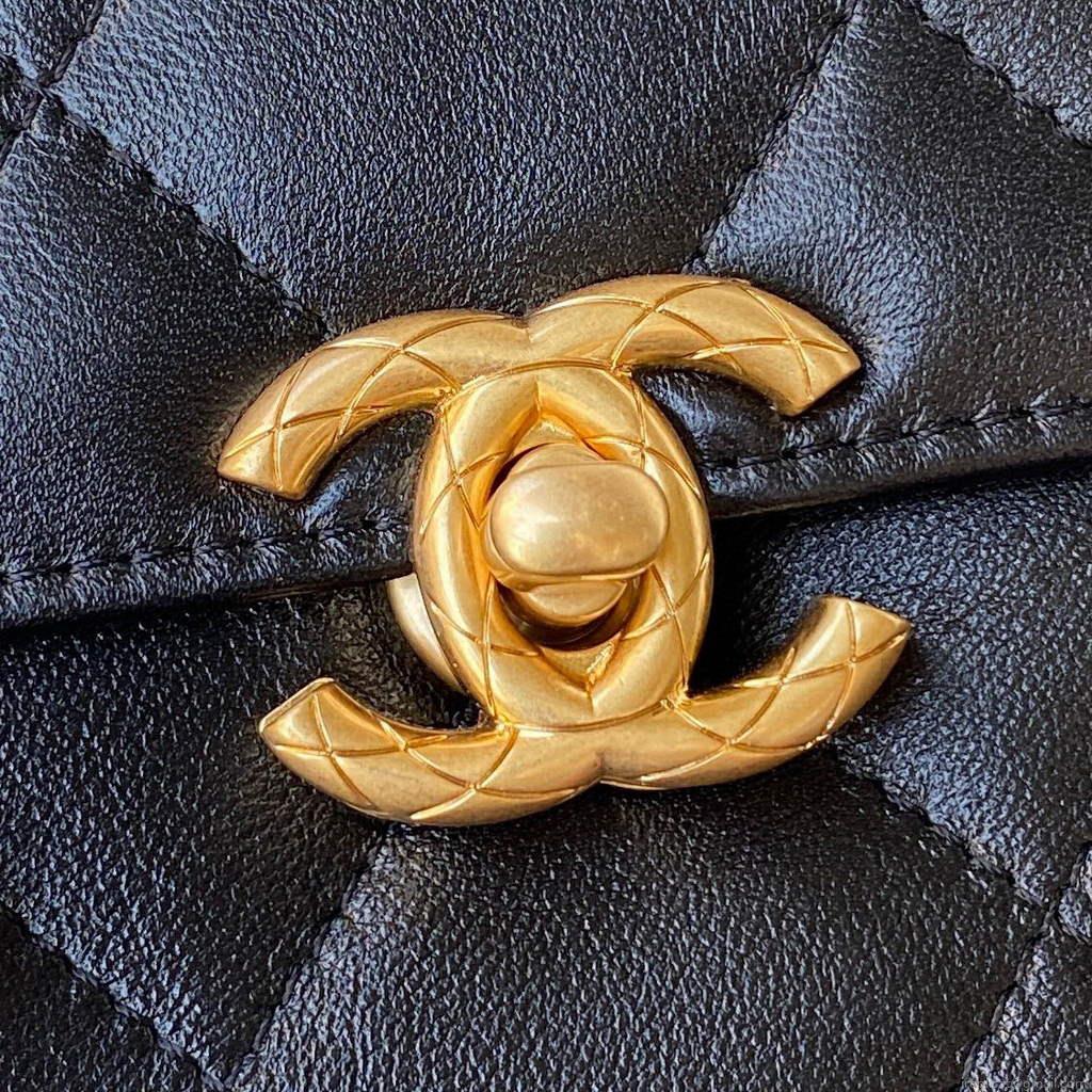 Chanel AS3011 Small Flap Bag Lambskin Black
