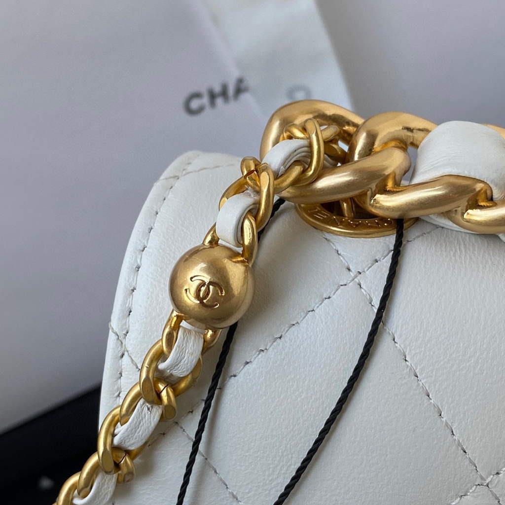 Chanel AS3011 Small Flap Bag Lambskin White