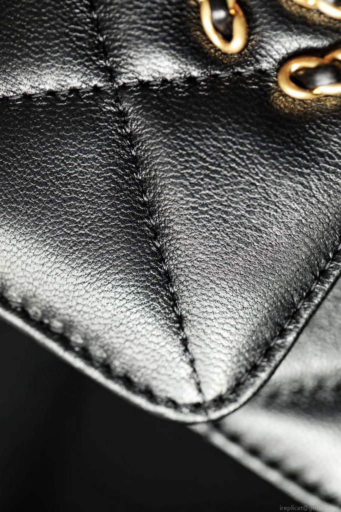 Chanel 21AW Chanel Mini 19 Flap bag Coin Purse With Chain Lambskin Black