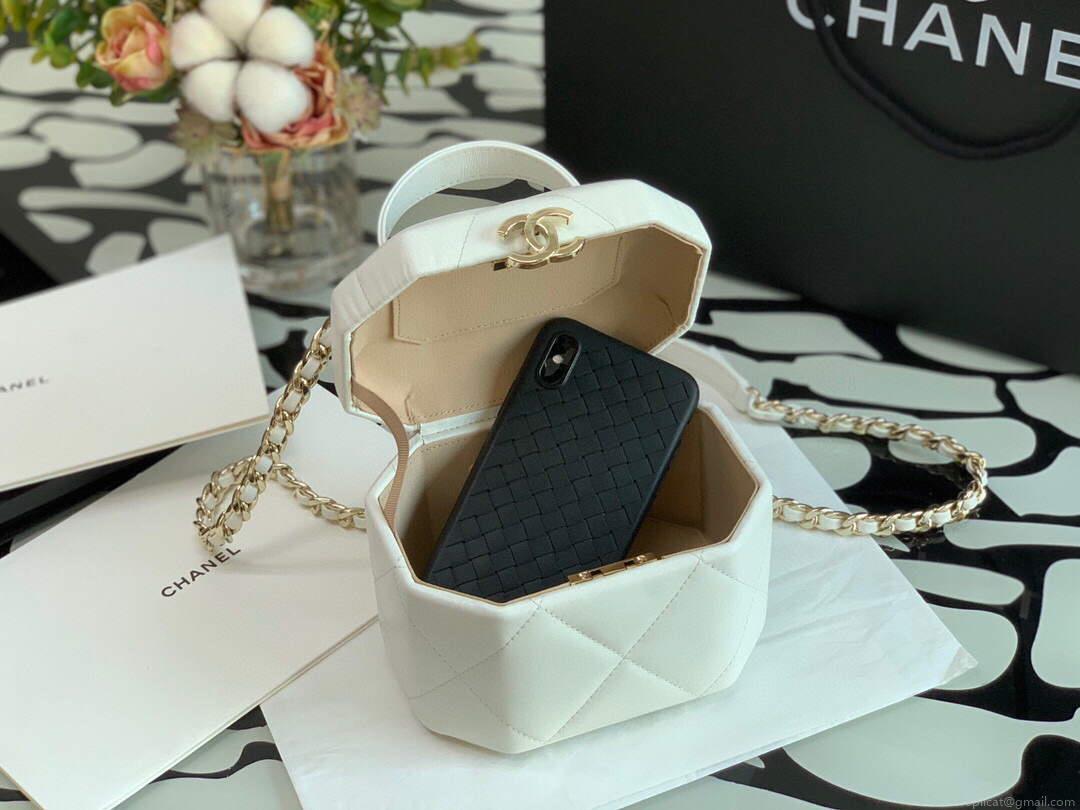 Chanel A99077 Vanity With Chain Lambskin Gold Tone White