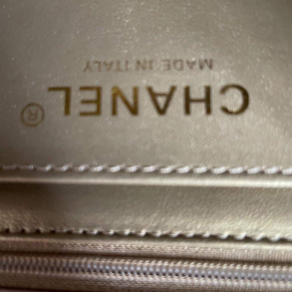 Chanel AS1786 Flap Bag Shoulder Handbag Lambskin Light Purple