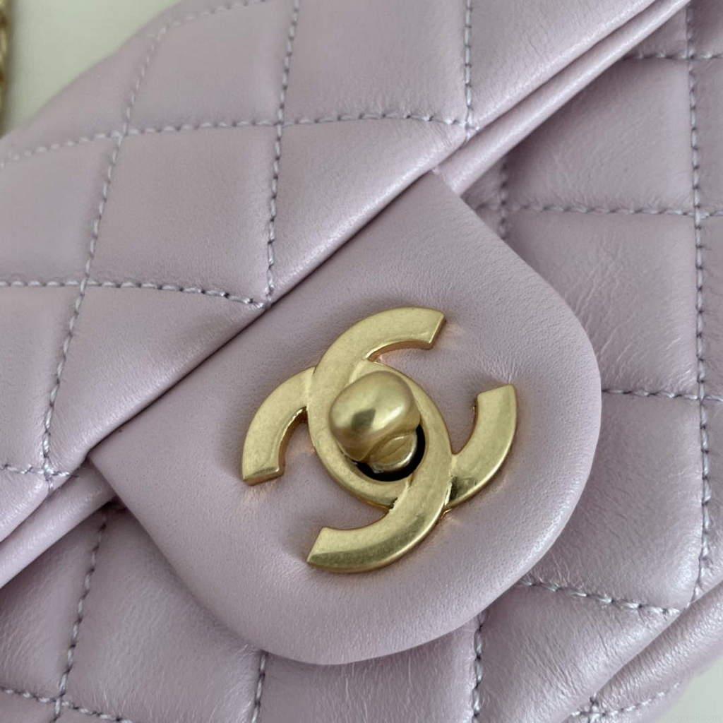 Chanel AS1786 Flap Bag Shoulder Handbag Lambskin Light Purple
