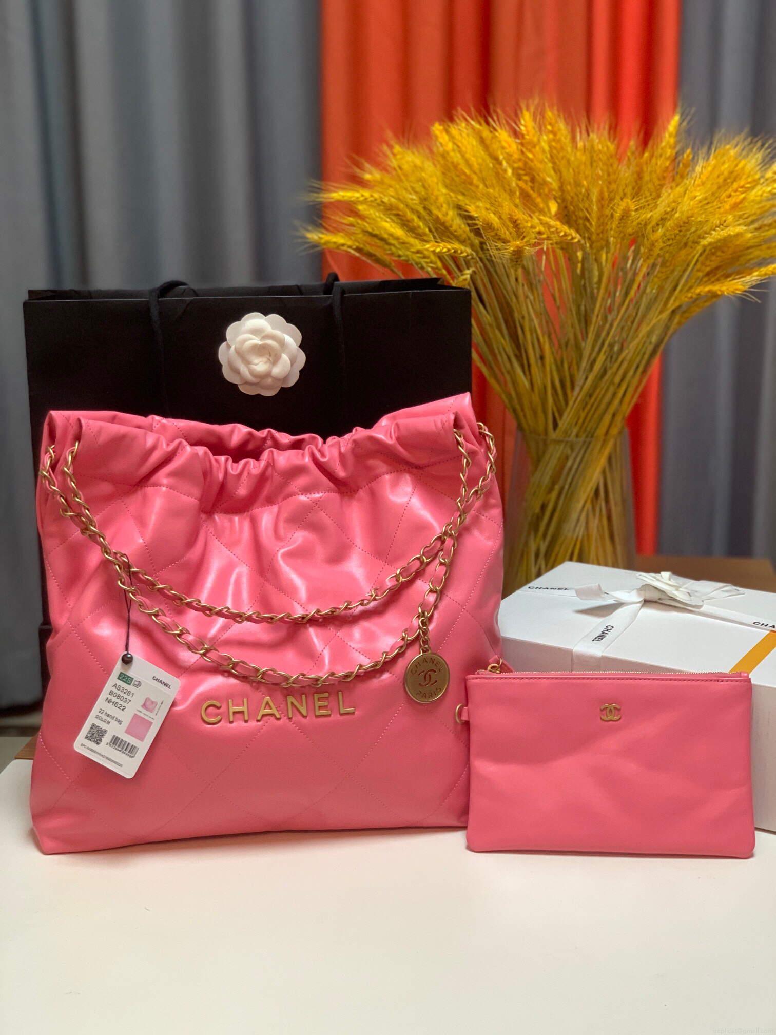 Chanel 22 Handbag Shiny Calfskin Gold AS3261 Pink