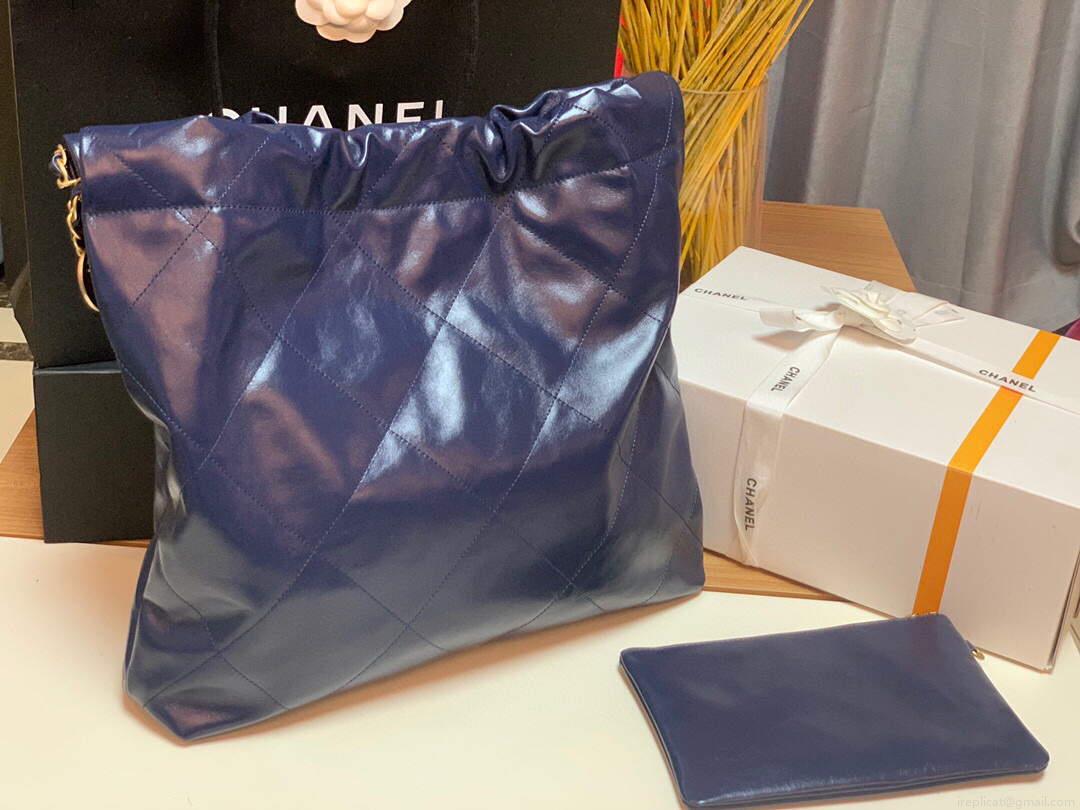 Chanel 22 Handbag Shiny Calfskin Gold AS3261 Navy Blue