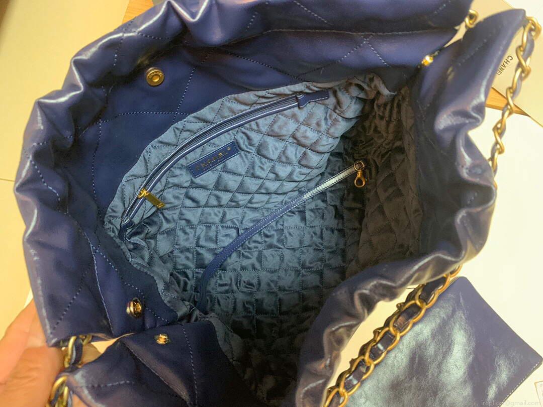 Chanel 22 Handbag Shiny Calfskin Gold AS3261 Navy Blue