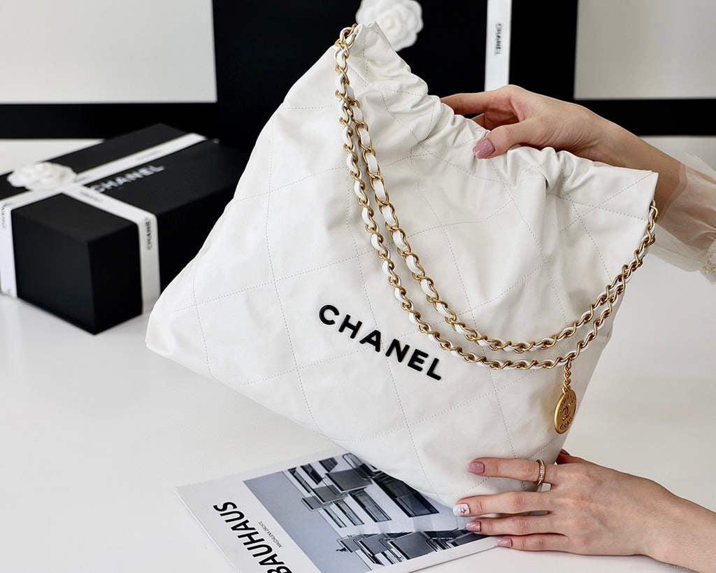 Chanel 22 Handbag Shiny Calfskin Gold AS3261 White with Black logo