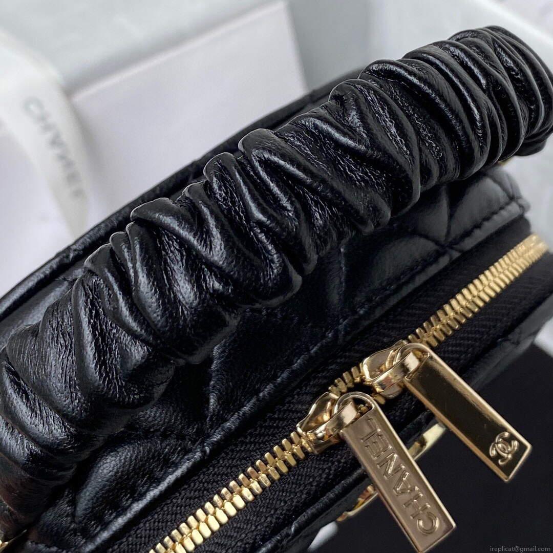 Chanel Vanity Case Shiny Lambskin Gold AP2731 Black