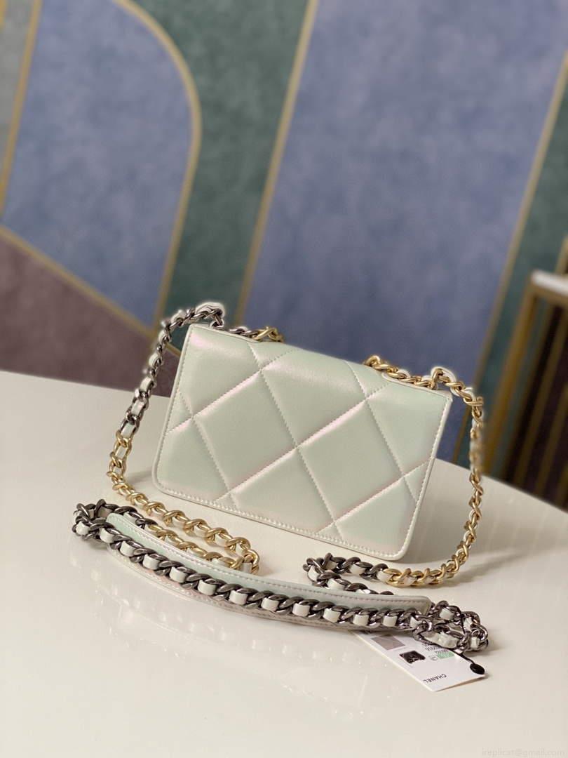 Chanel A86092 WOC Chain Wallet Bag Lambskin White