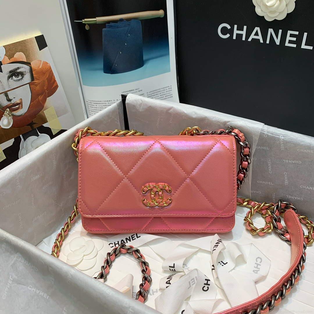 Chanel A86092 WOC 19 Chain Wallet Bag Lambskin Pink