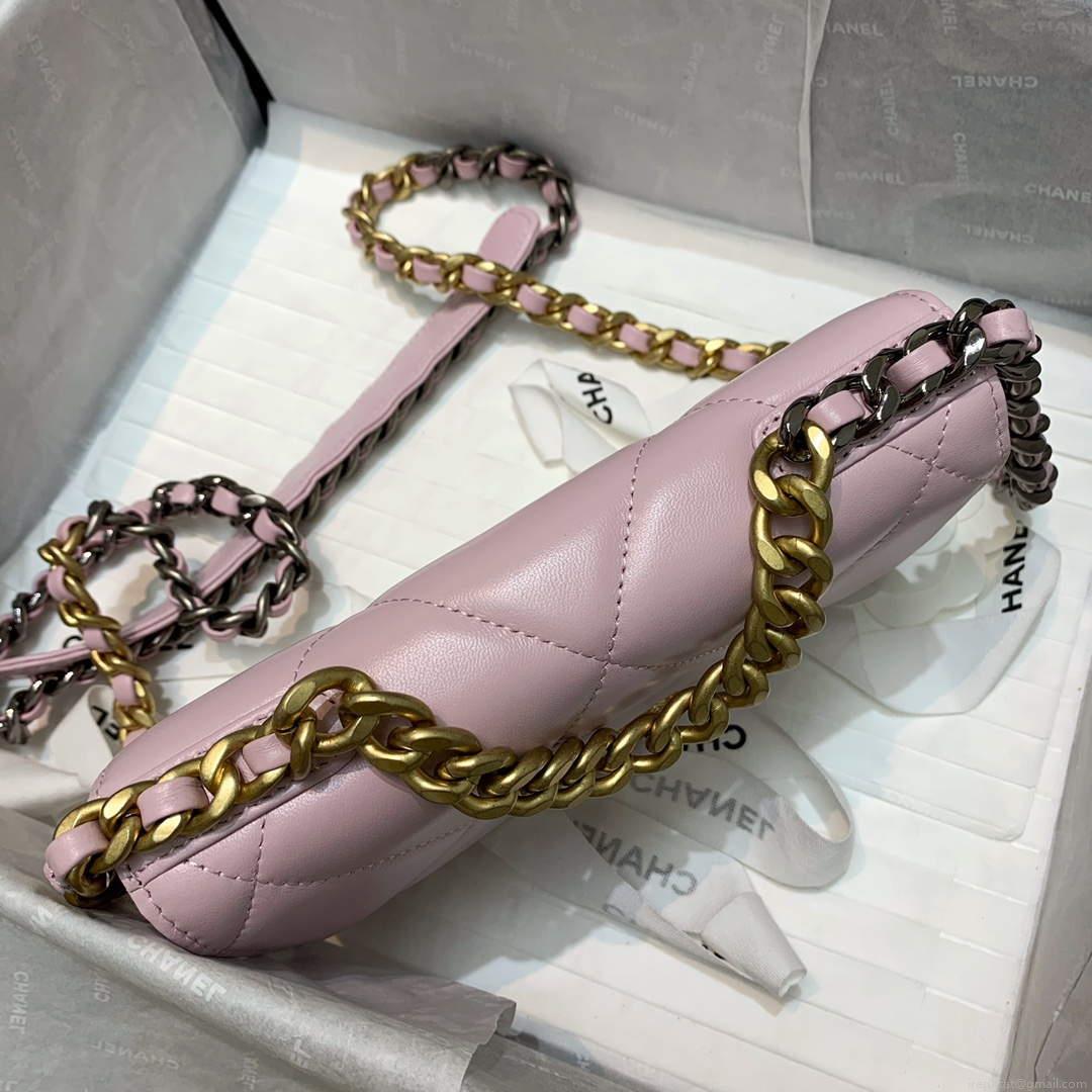 Chanel A86092 WOC 19 Chain Wallet Bag Lambskin Light Pink