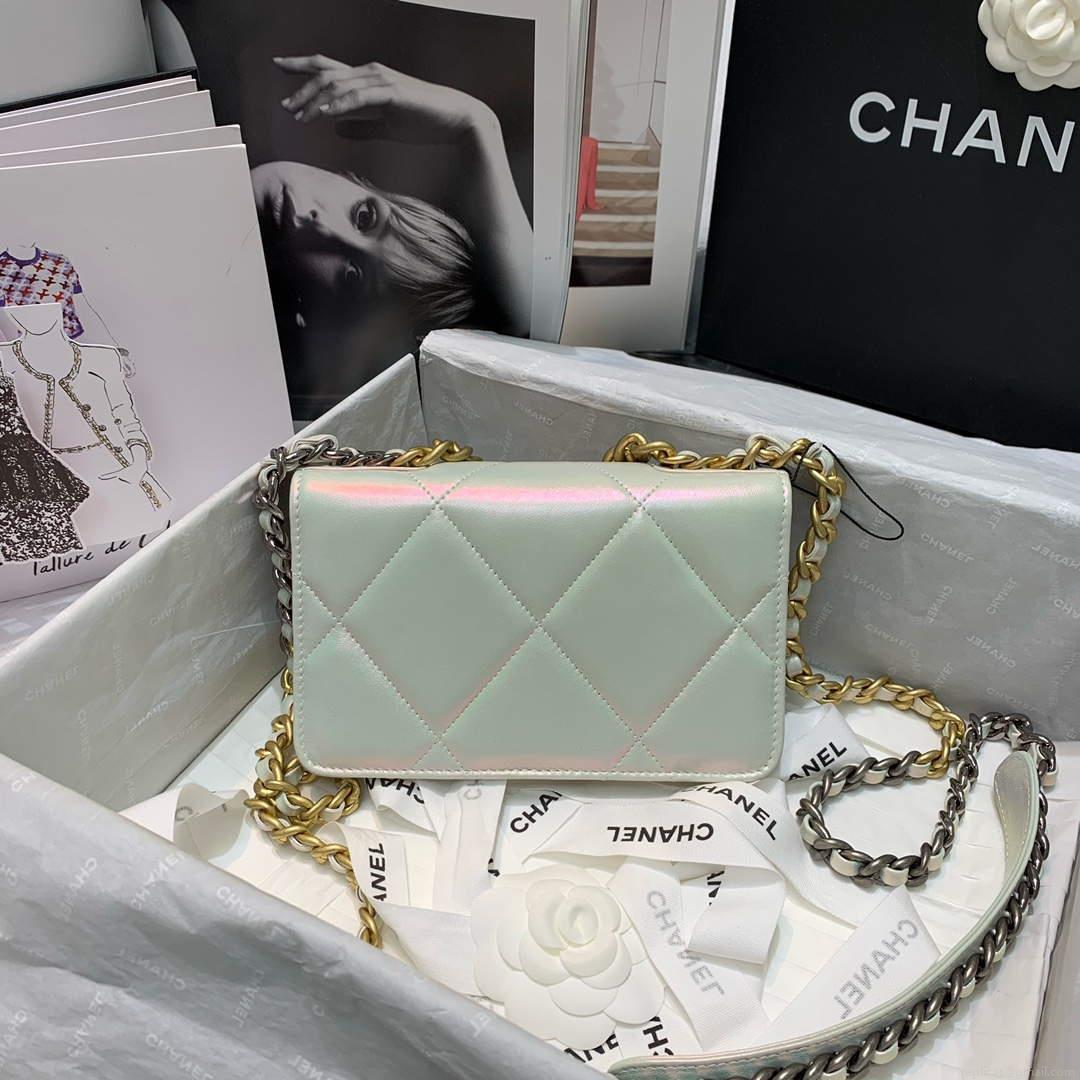 Chanel A86092 WOC 19 Chain Wallet Bag Lambskin Silvey White