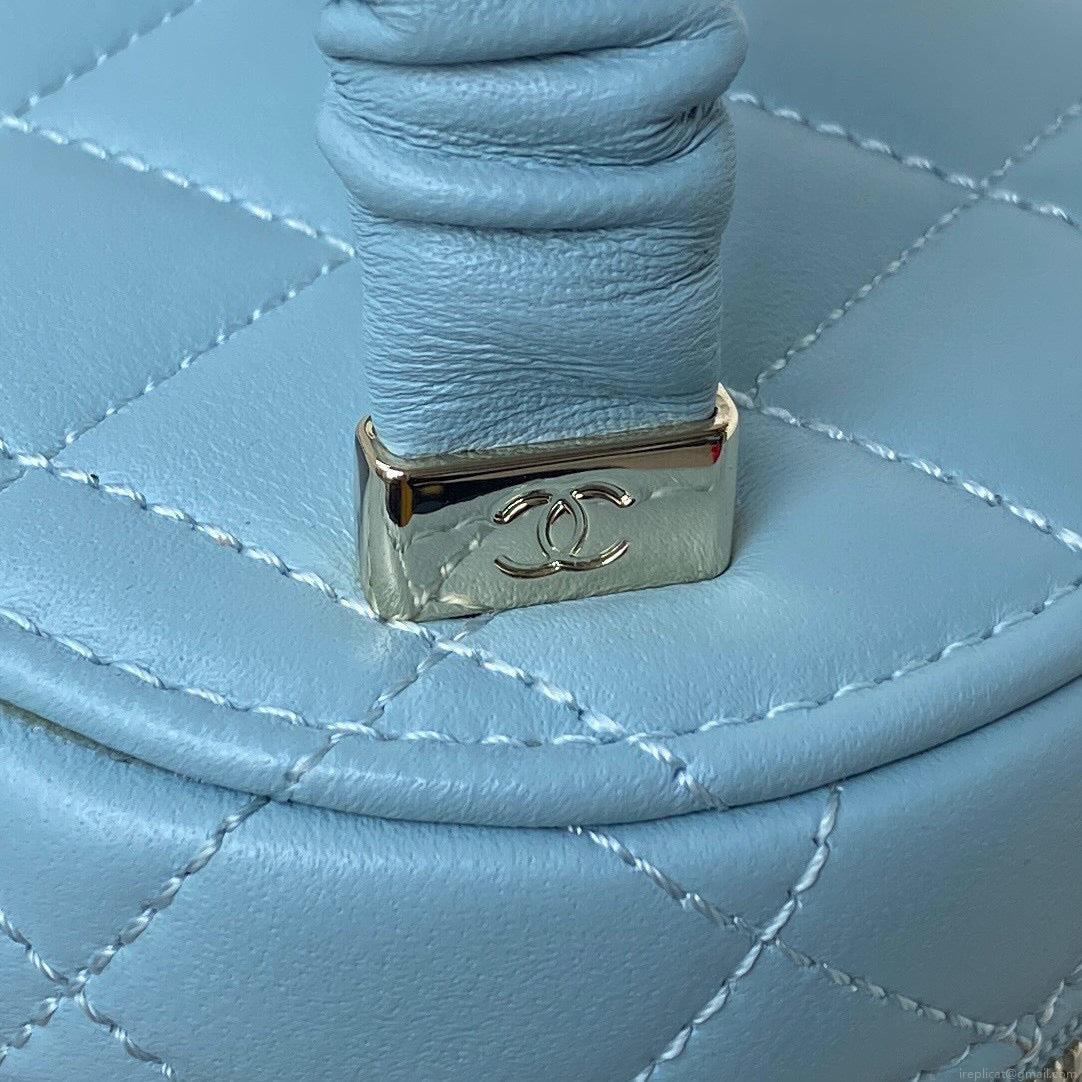 Chanel Vanity Case Lambskin AP2730 Blue