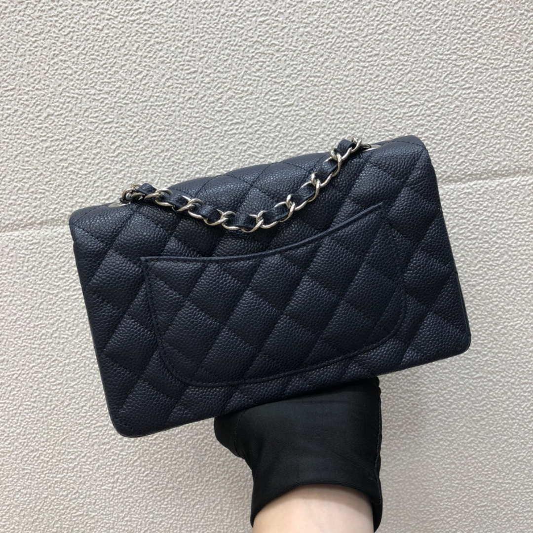 Chanel A69900 Mini Flap Bag Grained Calfskin Navy Blue Silver