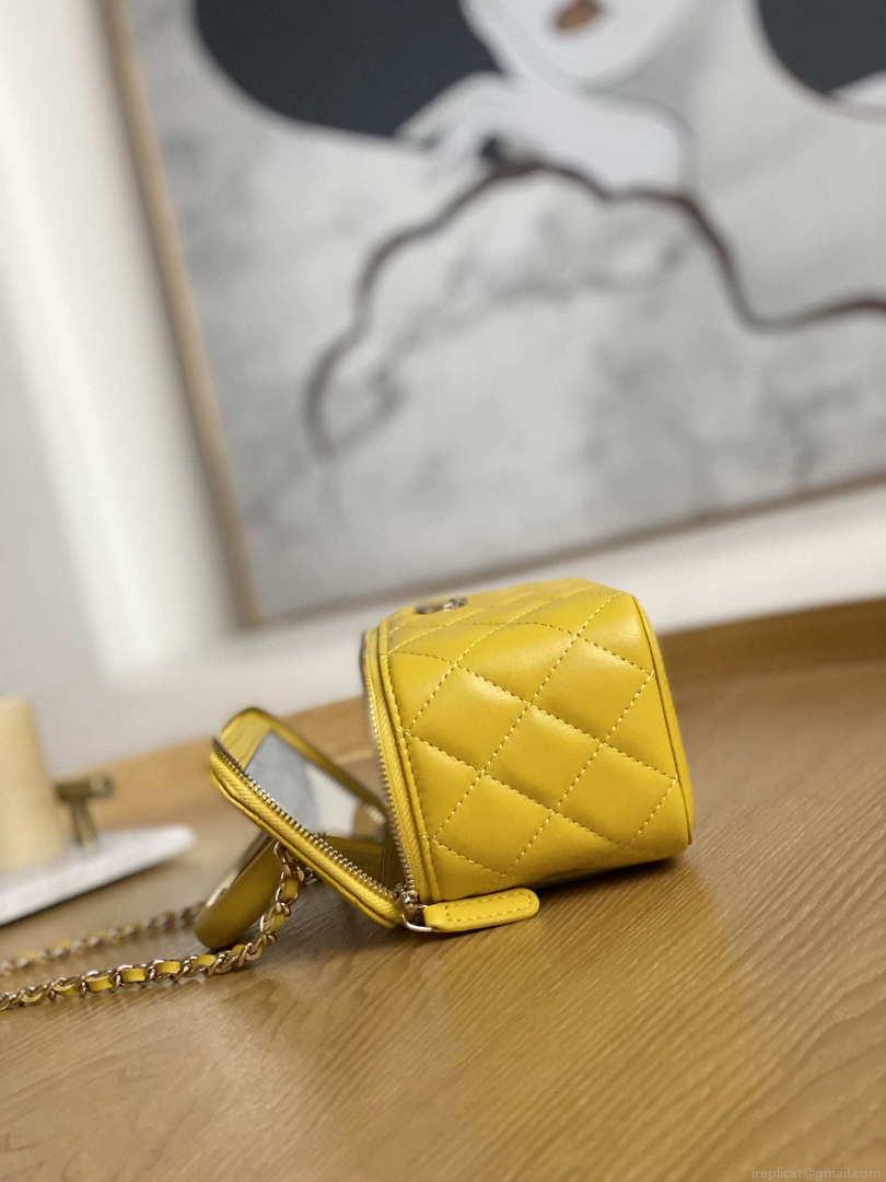 Chanel A81208 Vanity with Chain Lambskin Gold Yellow