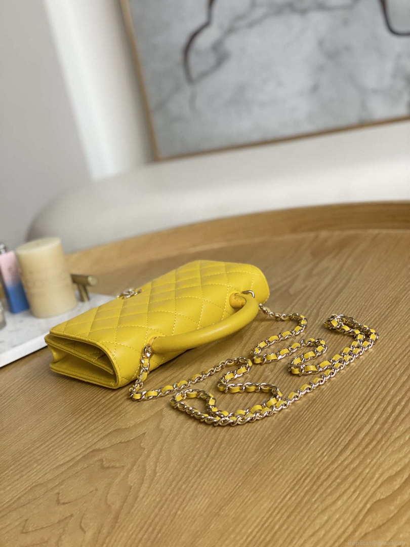 Chanel A81207 WOC 19 Chain Wallet Bag Lambskin Yellow Gold