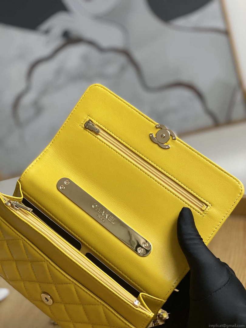 Chanel A81207 WOC 19 Chain Wallet Bag Lambskin Yellow Gold