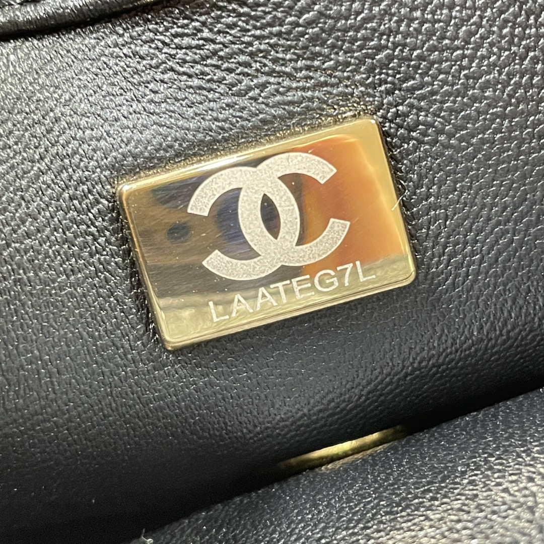 Chanel AS3365 Mini Flap Bag 17cm Lambskin Black