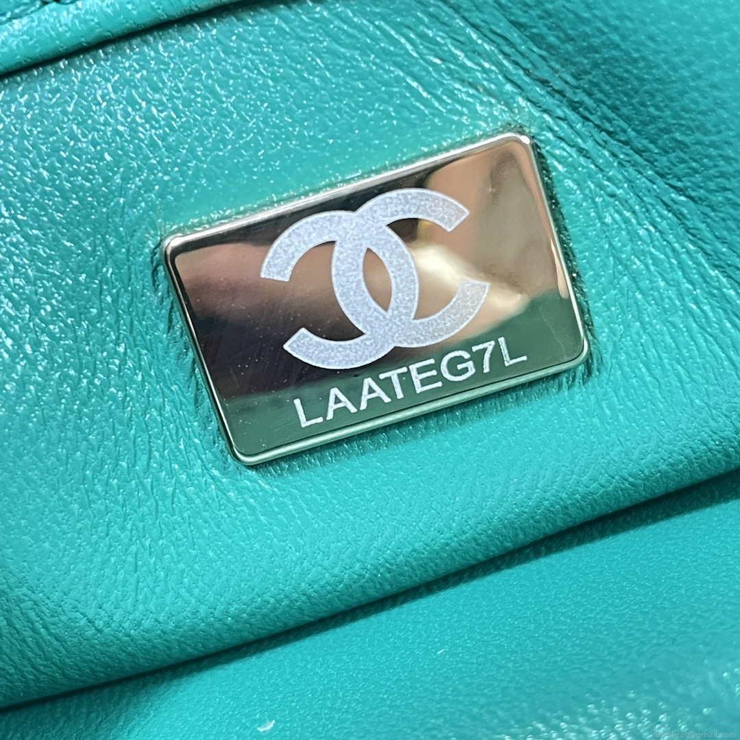 Chanel AS3366 Flap Bag 20cm Lambskin Green