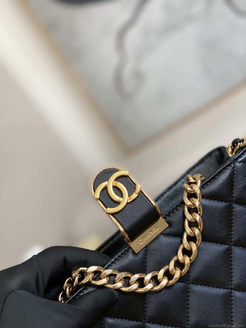 Chanel AS3476 HOBO Handbag Lambskin & Gold-Tone Metal Black
