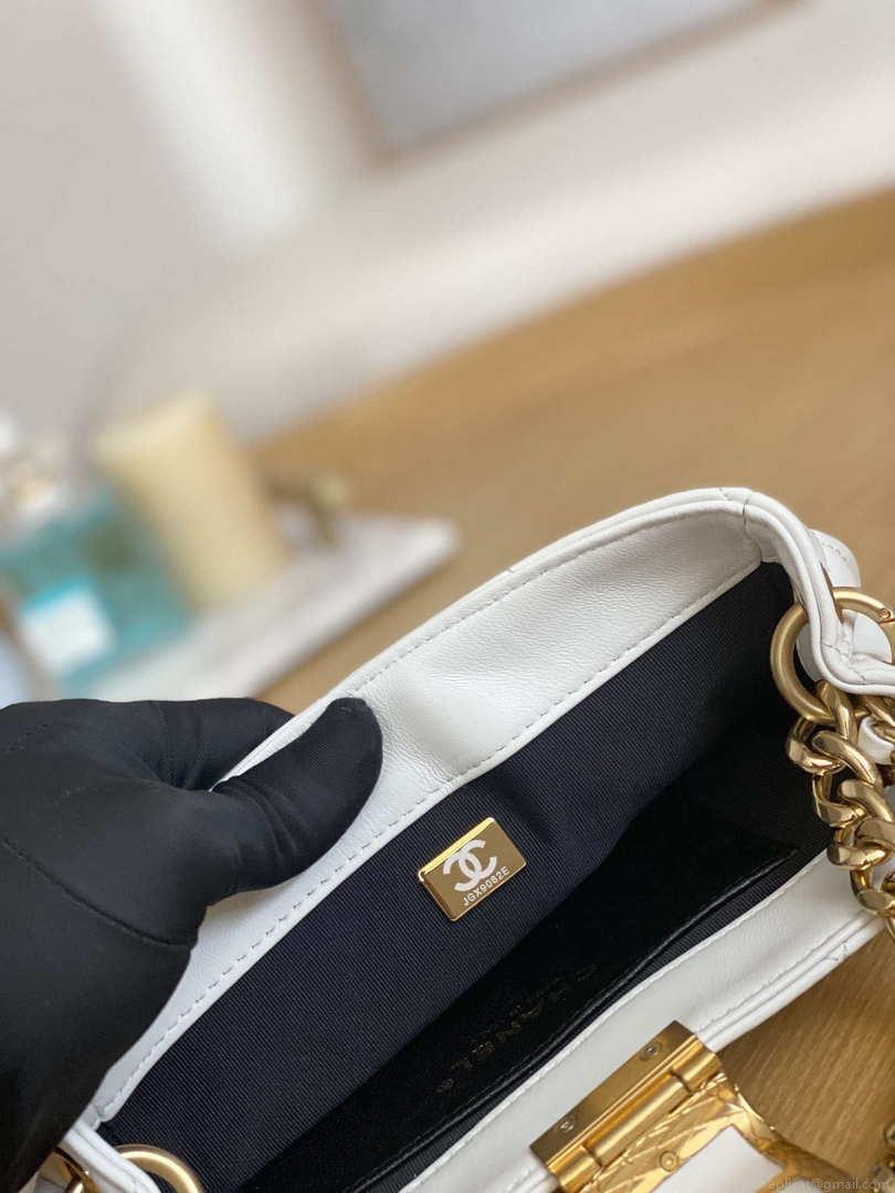 Chanel 3475 Small HOBO Handbag Lambskin & Gold-Tone Metal White